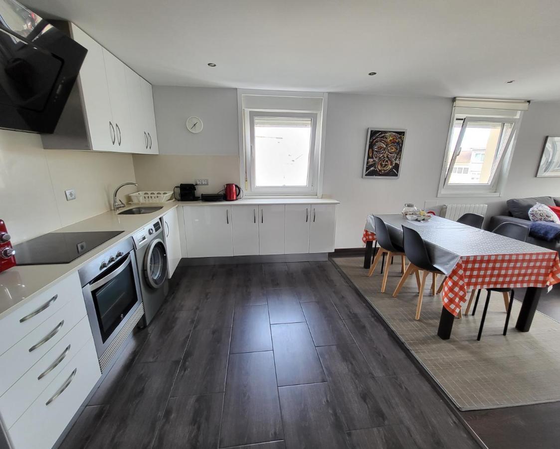 Ferienwohnung A 50 Metros Del Paseo Maritimo A Coruña Exterior foto